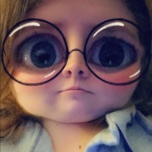 Meet your Posher, Alisha